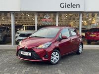 Occasion Toyota Yaris Active 112 PK (82 kW) 2019 Rood Hatchback