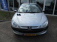 tweedehands Peugeot 206 1.4 One-line Nette auto! Kan direct mee!