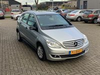 tweedehands Mercedes B170 automaat, cruise, airco, trekhaak, nette auto