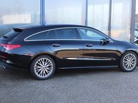 Occasion Mercedes CLA180 Shooting Brake Luxury 136 PK (100 kW) 2022 Zwart Stationwagen