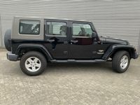 tweedehands Jeep Wrangler Unlimited 3.8 Sahara