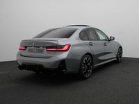 Nieuw BMW 320 M Sport 184 PK (135 kW) 2025 Grijs Sedan