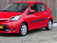 Occasion Toyota Aygo 68 PK (50 kW) 2013 Rood Hatchback