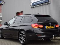 tweedehands BMW 318 3-SERIE Touring d High Executive Elek. trekhaak/achterklep, Automaat, Leder, 18 inch