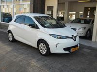 tweedehands Renault Zoe R 240 LIFE 22 KWH (HUUR ACCU) AIRCO,NAVIGATIE EN 2000 EURO SUBSIDIE