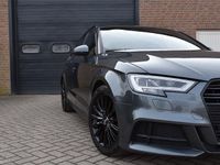 Occasion Audi A3 Sportback S-Line 2017 Grijs Hatchback