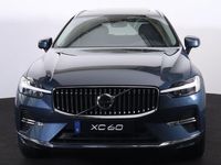 tweedehands Volvo XC60 Recharge T8 AWD Plus Bright - LONG RANGE - Panorama/schuifdak - IntelliSafe Assist & Surround - 360º Camera - Harman/Kardon audio - Adaptieve LED koplampen - Verwarmde voorstoelen, stuur & achterbank - Parkeersensoren voor & achter - Elektr. be