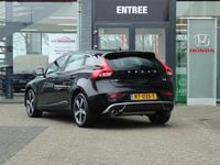 Occasion Volvo V40 Business Edition 191 PK (140 kW) 2018 Zwart (metallic) Hatchback