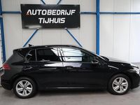 Occasion VW Golf VIII Life 110 PK (80 kW) 2022 Zwart Hatchback