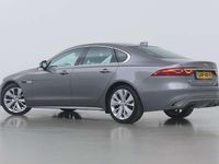 Occasion Jaguar XF R-Dynamic 251 PK (184 kW) 2023 Grijs Sedan