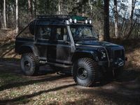 tweedehands Land Rover Defender spectre 007 edition