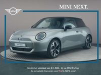 Occasion Mini Cooper Favoured 135 kW (184 PK) 2025 Grijs Hatchback