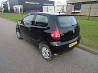 Occasion VW Fox Trendline 54 PK (39 kW) 2008 Zwart Hatchback
