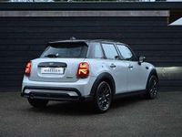 Occasion Mini Cooper Business 136 PK (100 kW) 2022 Wit Hatchback