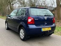 Occasion VW Polo Highline 75 PK (55 kW) 2002 Blauw (metallic) Hatchback