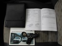 tweedehands VW Caddy 1.6 TDI MARGE Orig. Ned Auto/Navigatie/Airco/Bluetooth/Lichtmetalen velgen/Parrot car-kit/Centrale vergrendeling