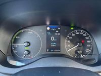 Occasion Toyota Yaris Hybrid Active 116 PK (85 kW) 2024 Grijs Hatchback