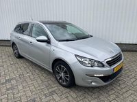 tweedehands Peugeot 308 SW 1.2 PureTech Style - met trekhaak -