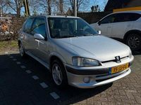 Occasion Peugeot 106 Sport 75 PK (55 kW) 2002 Grijs Hatchback