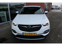 tweedehands Opel Grandland X 1.6 CDTi Business Executive | Trekhaak | Climate Control | AGR Stoelen | Navigatie | Camera | Electrische achterklep | 18 INCH Lichtmetalen Velgen | Nette Auto!
