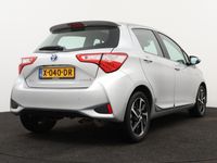 tweedehands Toyota Yaris 1.5 Hybrid Executive