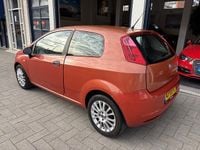 Occasion Fiat Grande Punto 77 PK (56 kW) 2006 Oranje Hatchback