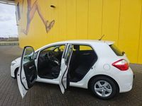 tweedehands Toyota Auris FULL HYBRIDE 5DRS ASPIRATION / NL AUTO / NAP