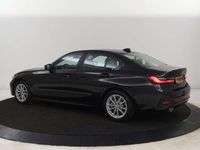 Occasion BMW 320e Basis 204 PK (150 kW) 2022 Zwart Sedan