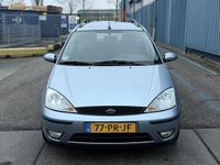 Occasion Ford Focus Futura 101 PK (74 kW) 2004 Grijs Stationwagen