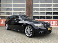 tweedehands BMW 330 3-SERIE Touring i Carbon Sport Edition | M-sport | NL-auto | Zeer compleet | Vol-leder | Adaptieve cruise | Trekhaak wegklapbaar | Volledige historie |