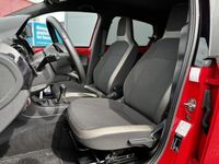 tweedehands VW up! up! 1.0 highBlueMotion Navigatie | Cruise control