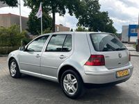tweedehands VW Golf IV 1.6 /AUTOMAAT/CLIMA/D.RIEM VV!/RIJDTSUPER!/