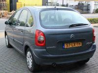 tweedehands Citroën Xsara Picasso 1.6i Différence