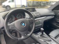 tweedehands BMW 120 1-SERIE i Business Line Ultimate Edition / AUTOMAAT / LEDER / XENON / STOELVERW / PDC / ELEK.PAKKET / LMV / HISTORIE / NAP.