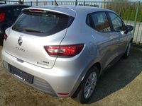 Occasion Renault Clio 90 PK (66 kW) 2017 Zilver SUV