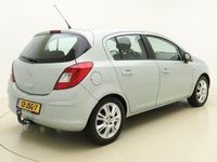 tweedehands Opel Corsa 1.4-16V Cosmo Navigatie | Climate control | Trekhaak | Parkeerhulp