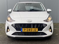 tweedehands Hyundai i10 1.0 67pk 5-Drs Premium | Led | Climate | Camera | Carplay | Navigatie | Cruisecontrol | Parkeersensoren | 1e Eigenaar