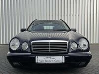 tweedehands Mercedes E420 Combi Avantgarde