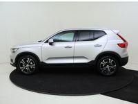 tweedehands Volvo XC40 2.0 T4 Inscript. Leder | 19 inch velgen | Parkeerc