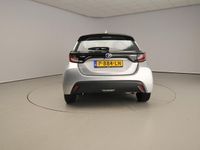 Occasion Toyota Yaris Hybrid Active 116 PK (85 kW) 2022 Grijs Hatchback