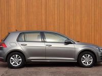 tweedehands VW Golf VII 1.4 TSI Highline Automaat