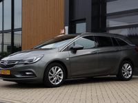 tweedehands Opel Astra Sports Tourer 1.6 CDTI Business Executive | Nap | 136pk | Navi | Parkeer Camera