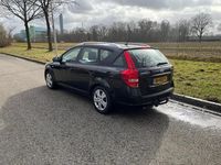 Occasion Kia Ceed 125 PK (91 kW) 2010 Zwart Hatchback