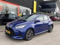 Occasion Toyota Yaris Hybrid 2021 Blauw Hatchback
