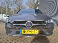 Occasion Mercedes CLA250e Shooting Brake Business 2021 Grijs metallic Stationwagen