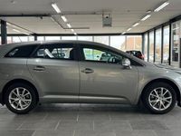 tweedehands Toyota Avensis Wagon 2.0 D-4D Comfort euro5 climate controle cruise controle lm-velgen elektrische pakket trekhaak