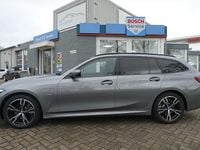 Occasion BMW 320e M Sport 2023 Grijs (metallic) Stationwagen