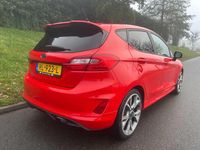 Occasion Ford Fiesta ST-Line 101 PK (74 kW) 2018 Rood Hatchback