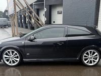 Occasion Opel Astra GTC Executive 180 PK (132 kW) 2008 Zwart Hatchback