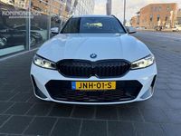 Occasion BMW 330 Executive 184 PK (135 kW) 2022 Wit Stationwagen